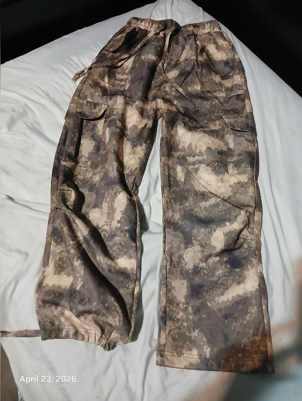 Baggy Camo Pants Girl Size 10/12